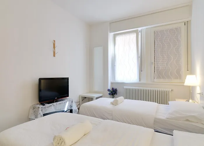 Nocleg ze śniadaniem And Armando Diaz 4*